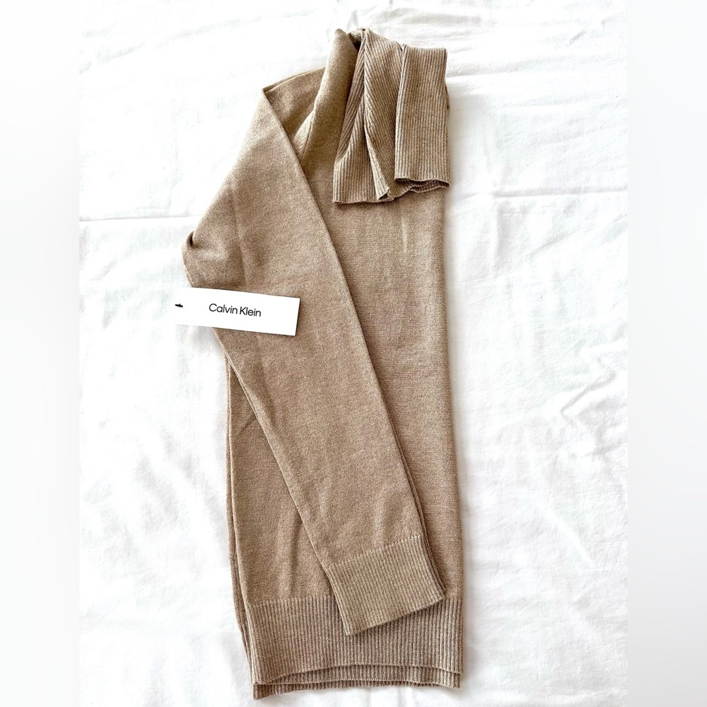 Calvin Klein Metallic Sparkle Gold Turtleneck Sweater NWT - Picture 5 of 8